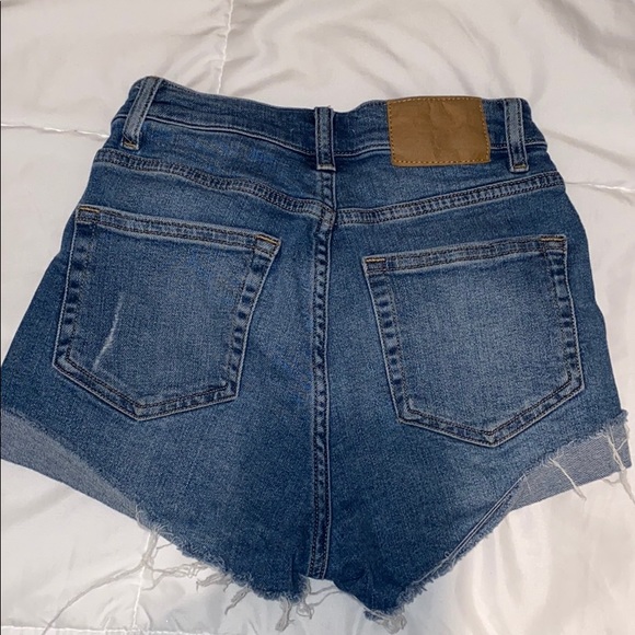 Jean shorts - Picture 2 of 3